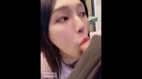 清纯女友的口活表演又纯又欲
